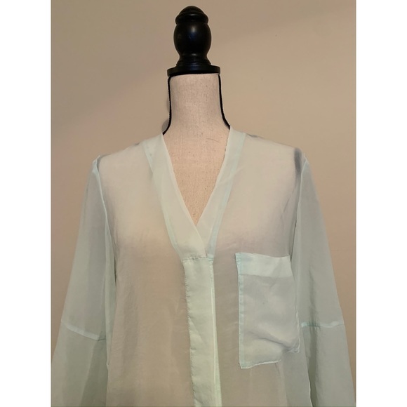 H&M Sheer Mint Blouse - Picture 2 of 7